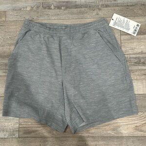 NWT Pace Breaker Short 7inch Lined (MNS L)